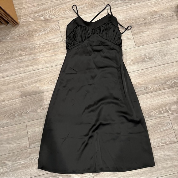 Black Cute Dress - Picture 6 of 6